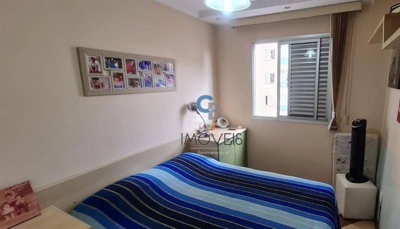 Apartamento à venda com 3 quartos, 74m² - Foto 12