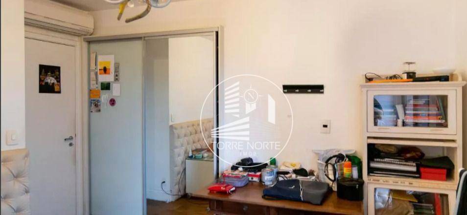 Apartamento à venda com 3 quartos, 210m² - Foto 16