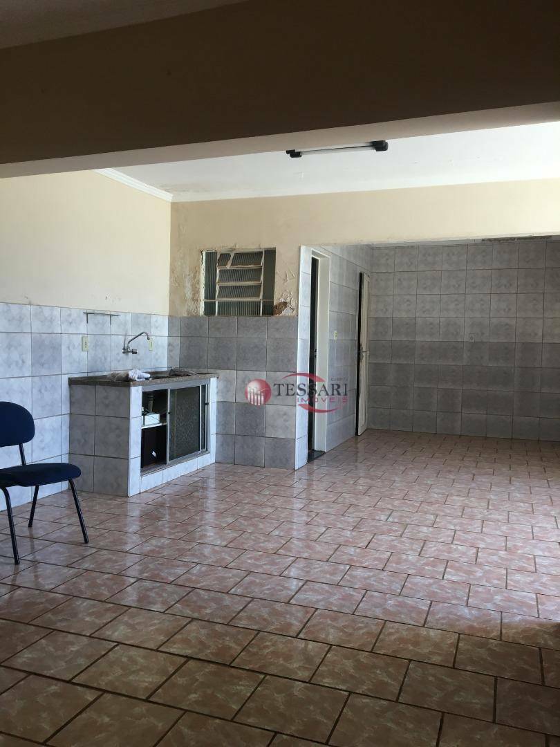 Casa à venda com 3 quartos, 188m² - Foto 8