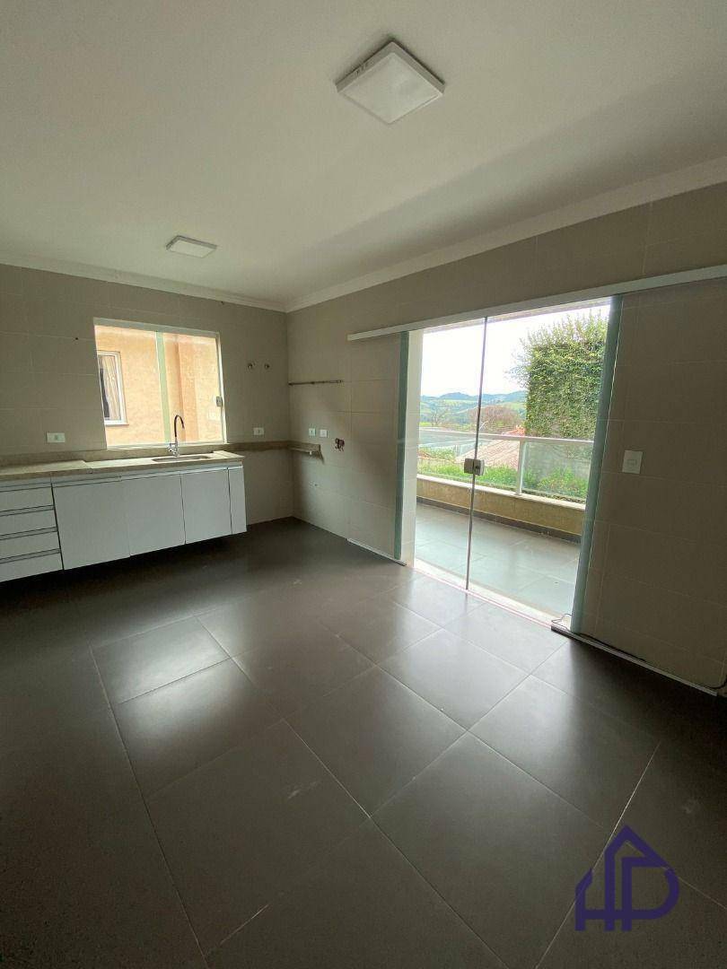 Casa para alugar com 3 quartos, 248m² - Foto 25