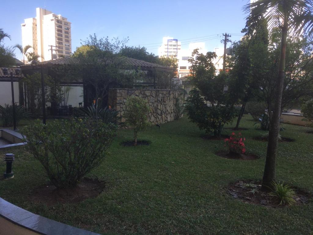 Apartamento à venda com 3 quartos, 131m² - Foto 11