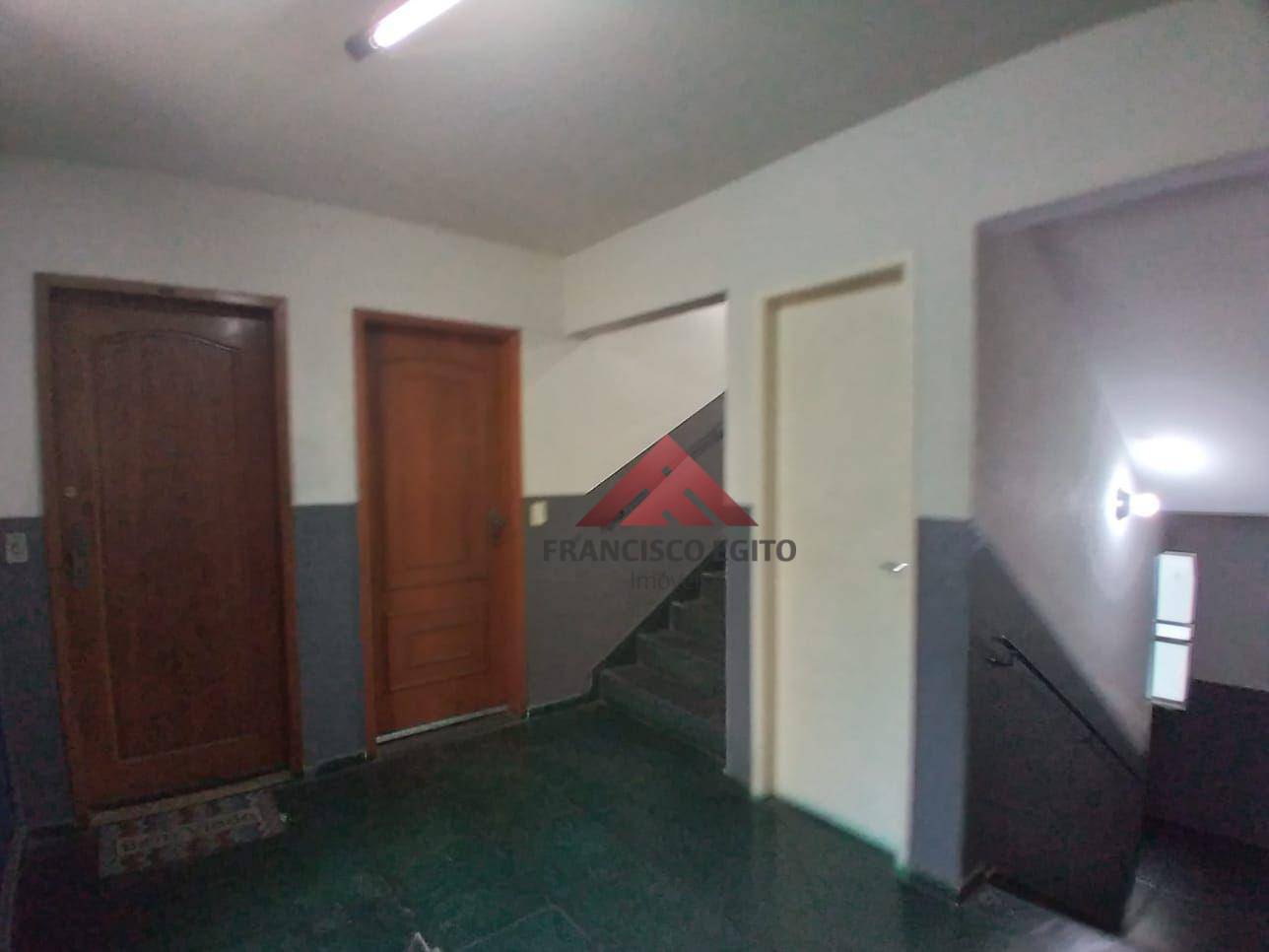 Apartamento à venda com 2 quartos, 57m² - Foto 13