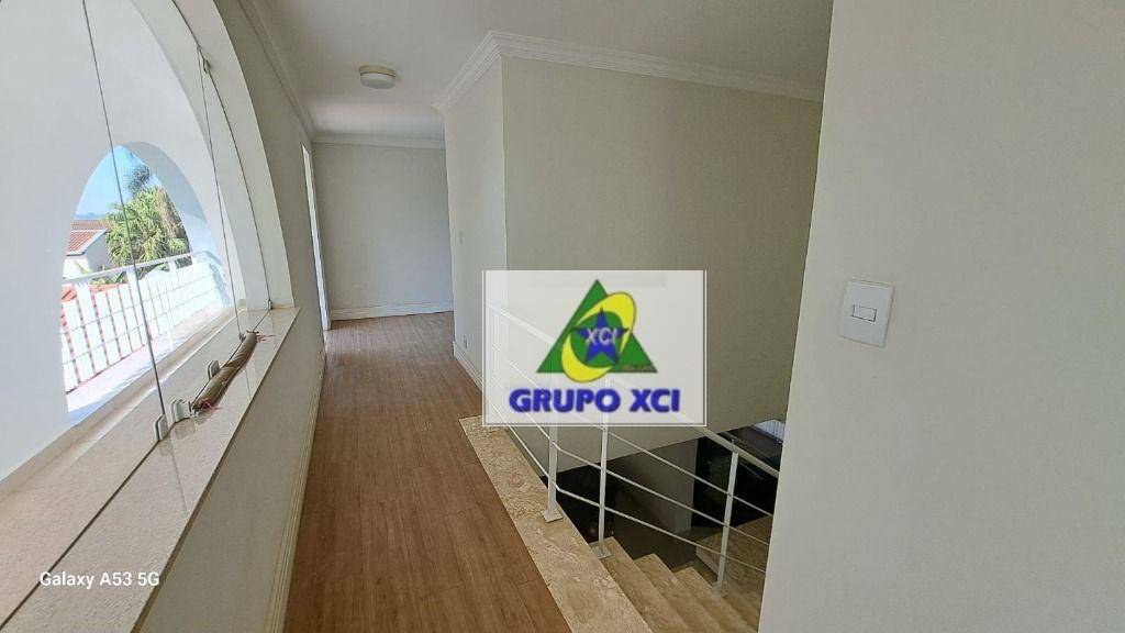 Casa para alugar com 4 quartos, 800m² - Foto 40