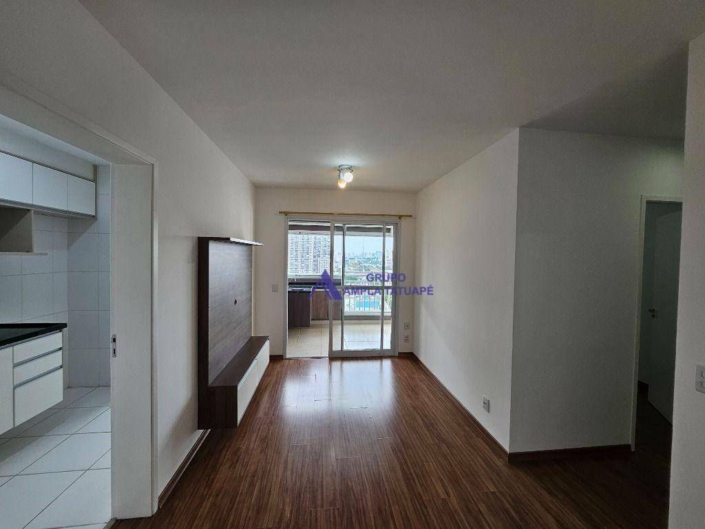 Apartamento para alugar com 2 quartos, 63m² - Foto 2