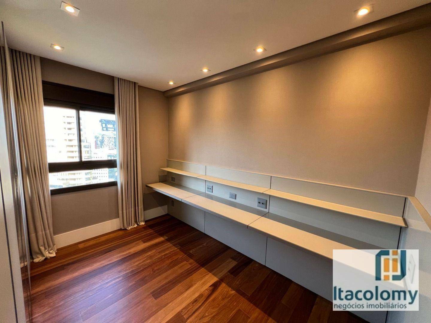 Apartamento para alugar com 3 quartos, 285m² - Foto 16