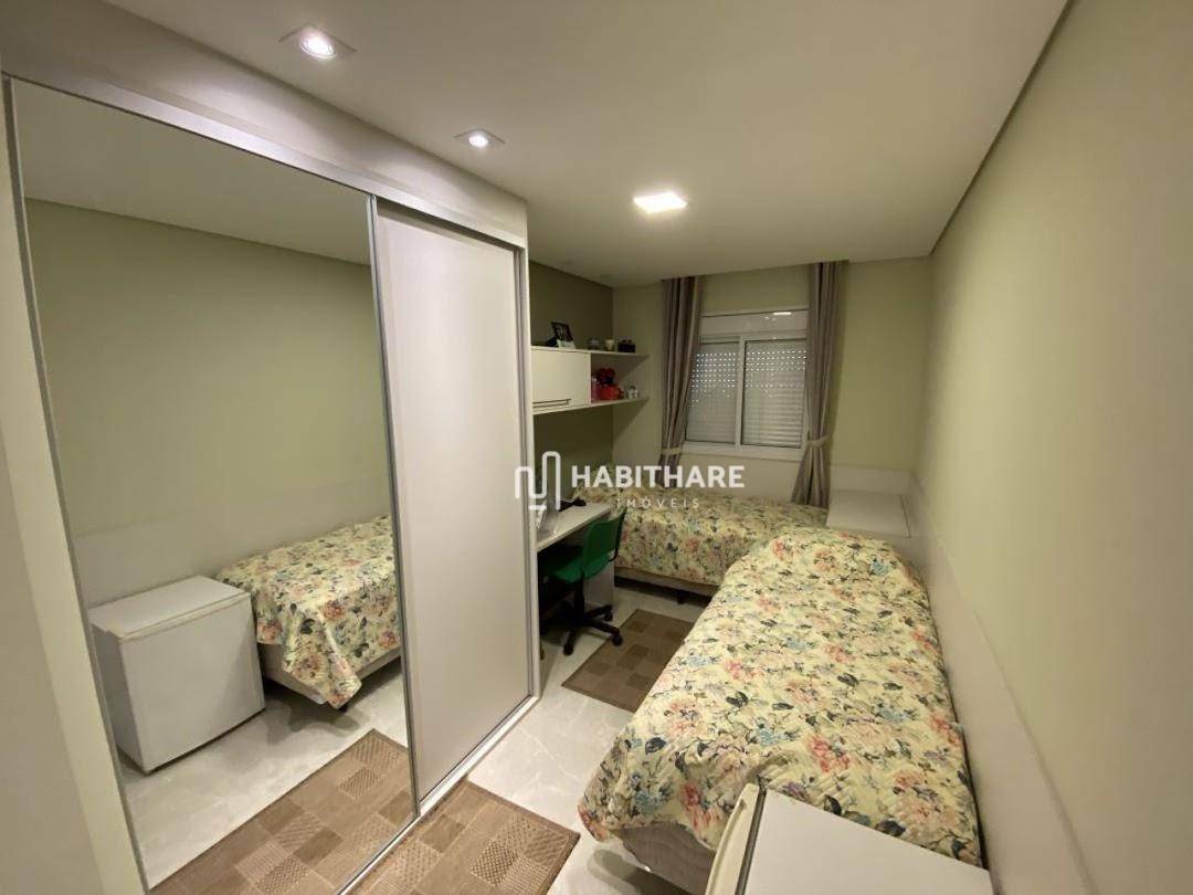 Apartamento à venda com 2 quartos, 66m² - Foto 21