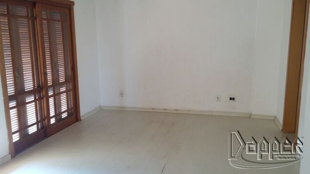 Apartamento para alugar com 4 quartos, 246m² - Foto 13