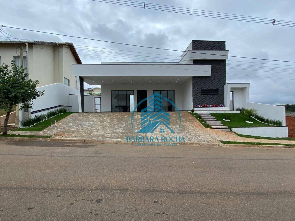 Casa à venda com 3 quartos, 270m² - Foto 2