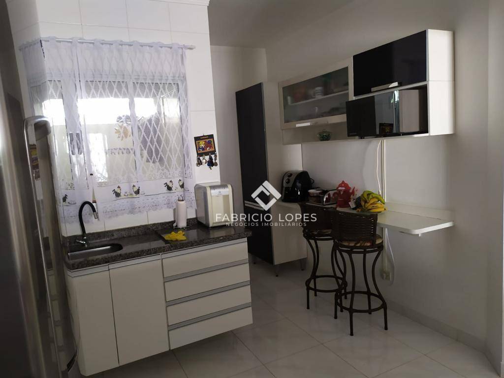 Casa à venda com 2 quartos, 102m² - Foto 5