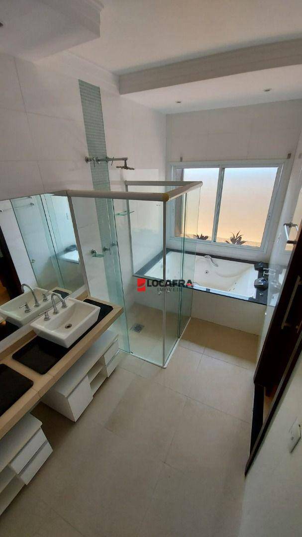 Casa de Condomínio à venda com 3 quartos, 240m² - Foto 18