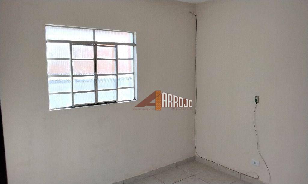 Casa para alugar com 1 quarto, 42m² - Foto 6