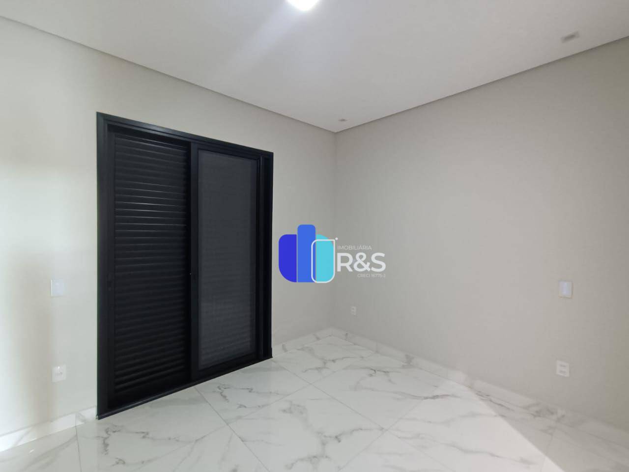 Casa à venda com 3 quartos, 174m² - Foto 20