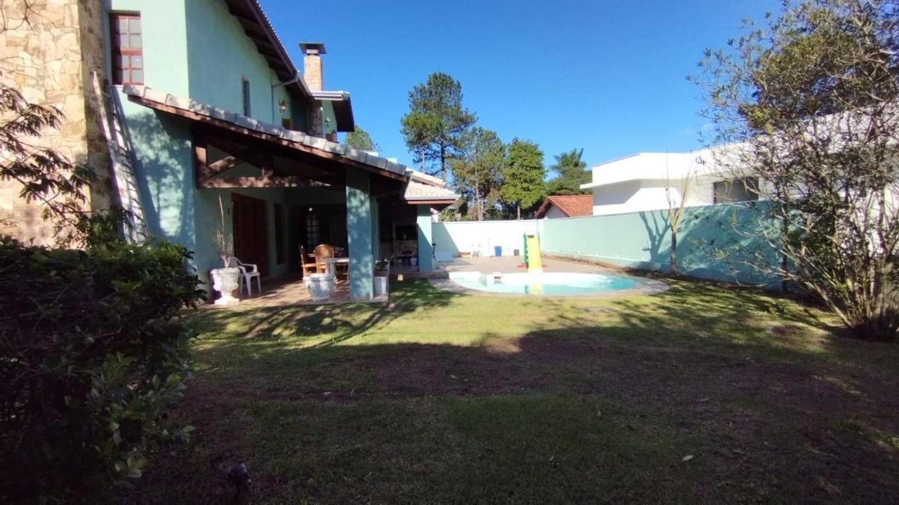 Casa de Condomínio à venda com 4 quartos, 400m² - Foto 3