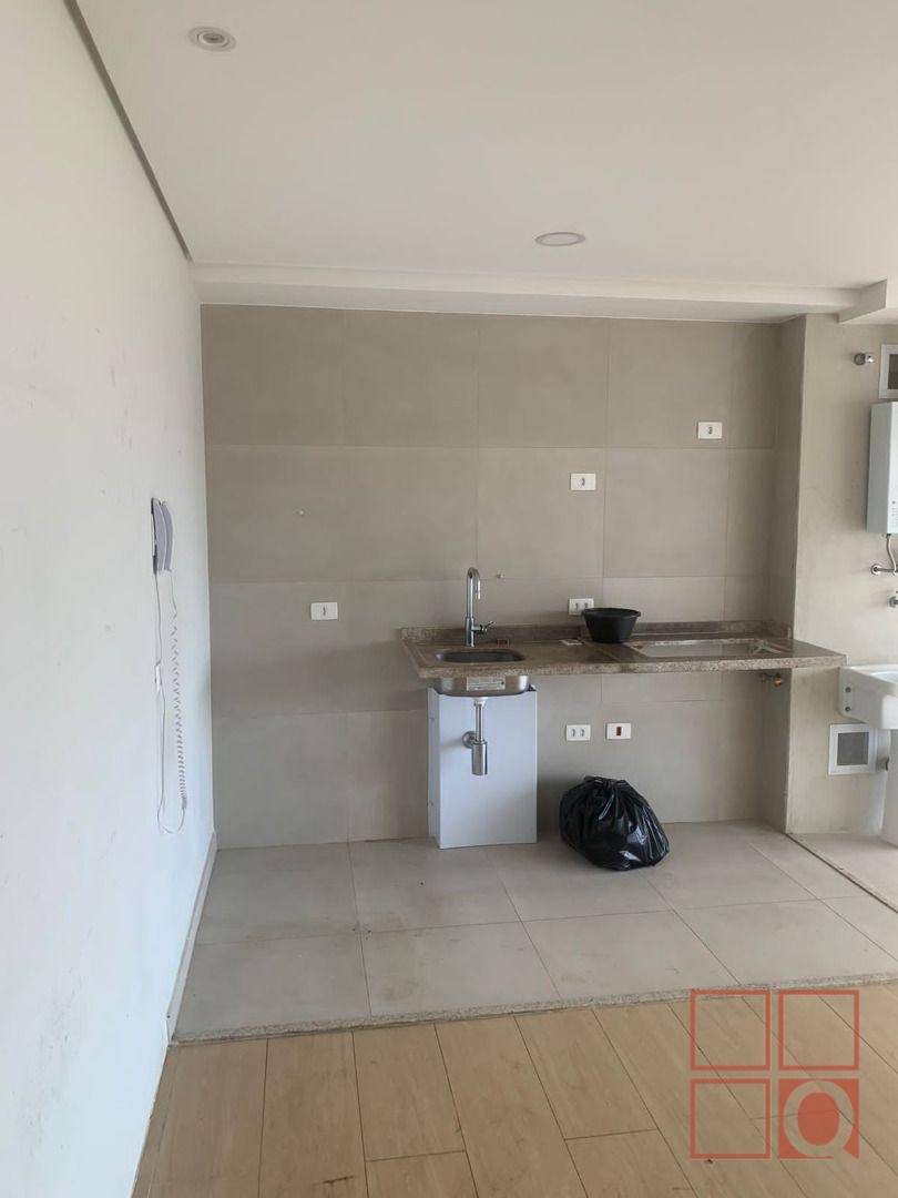 Apartamento à venda com 2 quartos, 62m² - Foto 4