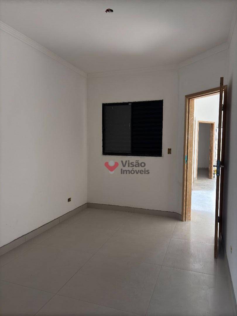 Casa à venda com 2 quartos, 58m² - Foto 5