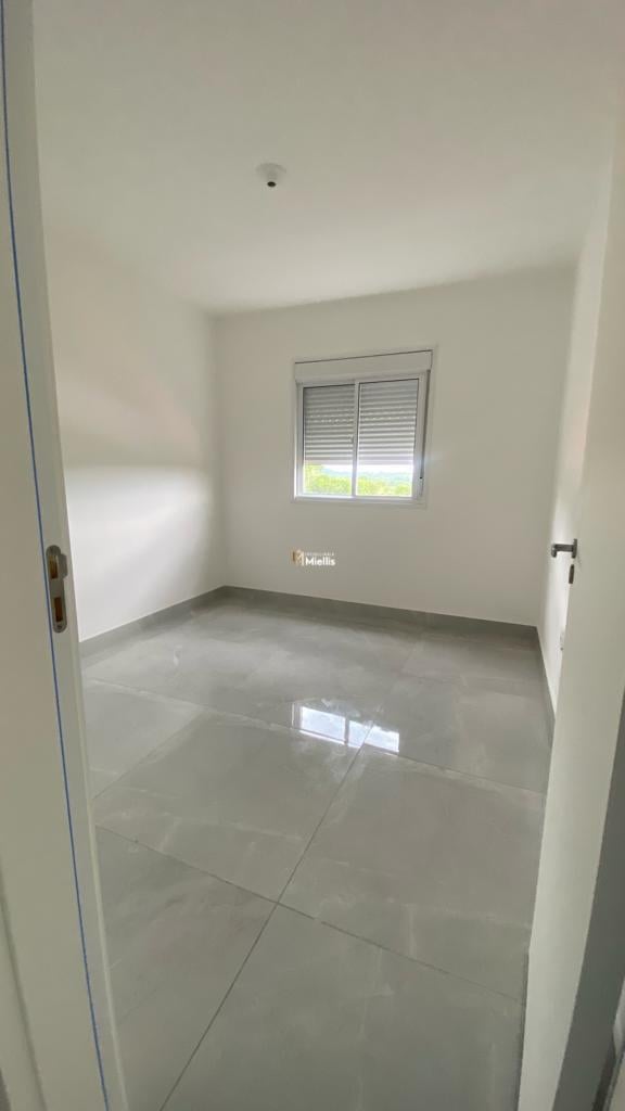 Apartamento à venda com 2 quartos, 55m² - Foto 4