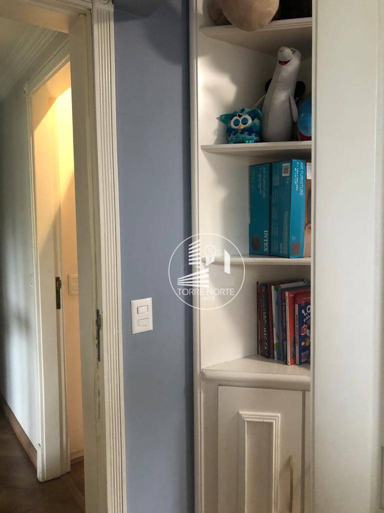 Apartamento à venda com 3 quartos, 185m² - Foto 16