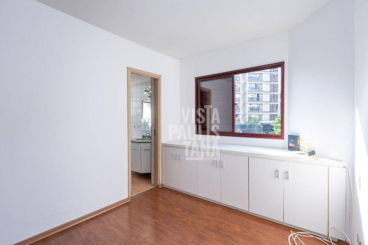 Apartamento à venda com 3 quartos, 94m² - Foto 17