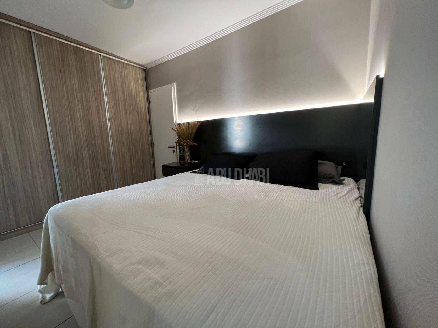 Apartamento à venda com 2 quartos, 89m² - Foto 14