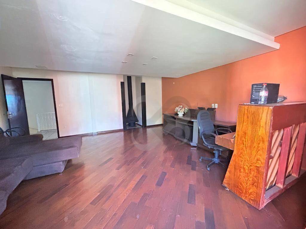 Casa, 4 quartos, 180 m² - Foto 4
