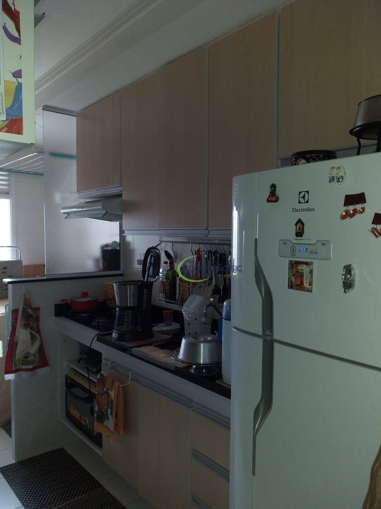 Apartamento à venda com 3 quartos, 67m² - Foto 7