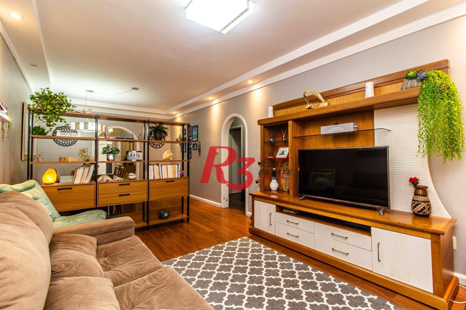 Apartamento à venda com 3 quartos, 134m² - Foto 1