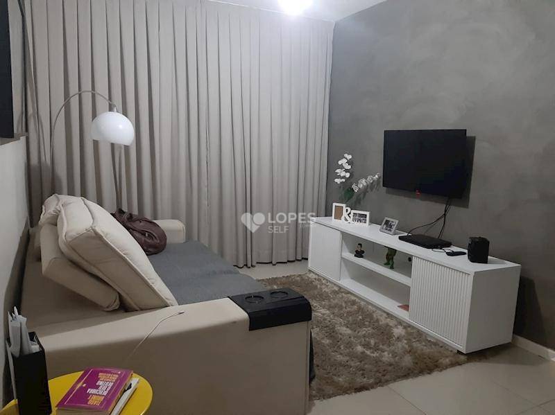 Apartamento à venda com 2 quartos, 79m² - Foto 1