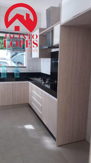 Casa de Condomínio para alugar com 3 quartos, 200m² - Foto 5