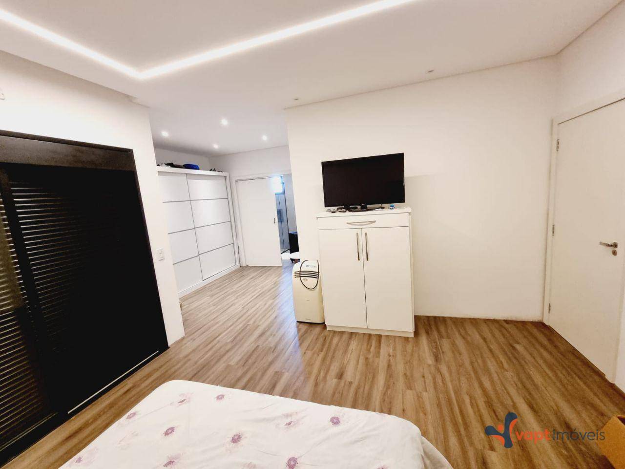 Sobrado à venda com 3 quartos, 258m² - Foto 18