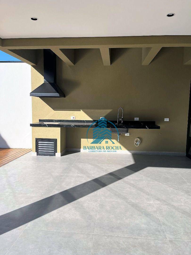 Casa à venda com 3 quartos, 208m² - Foto 18