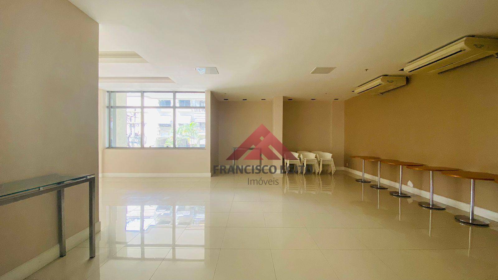 Apartamento à venda com 2 quartos, 79m² - Foto 25