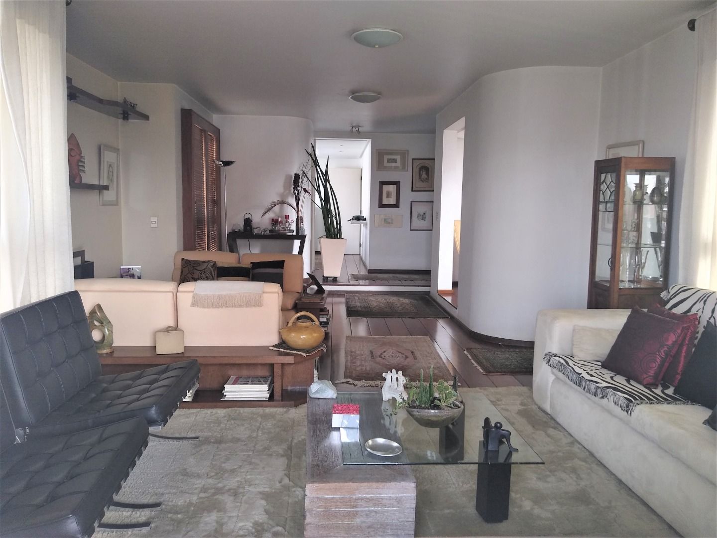 Apartamento à venda com 3 quartos, 211m² - Foto 12