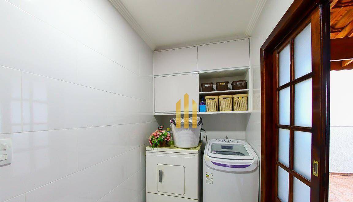 Sobrado à venda e aluguel com 4 quartos, 220m² - Foto 12