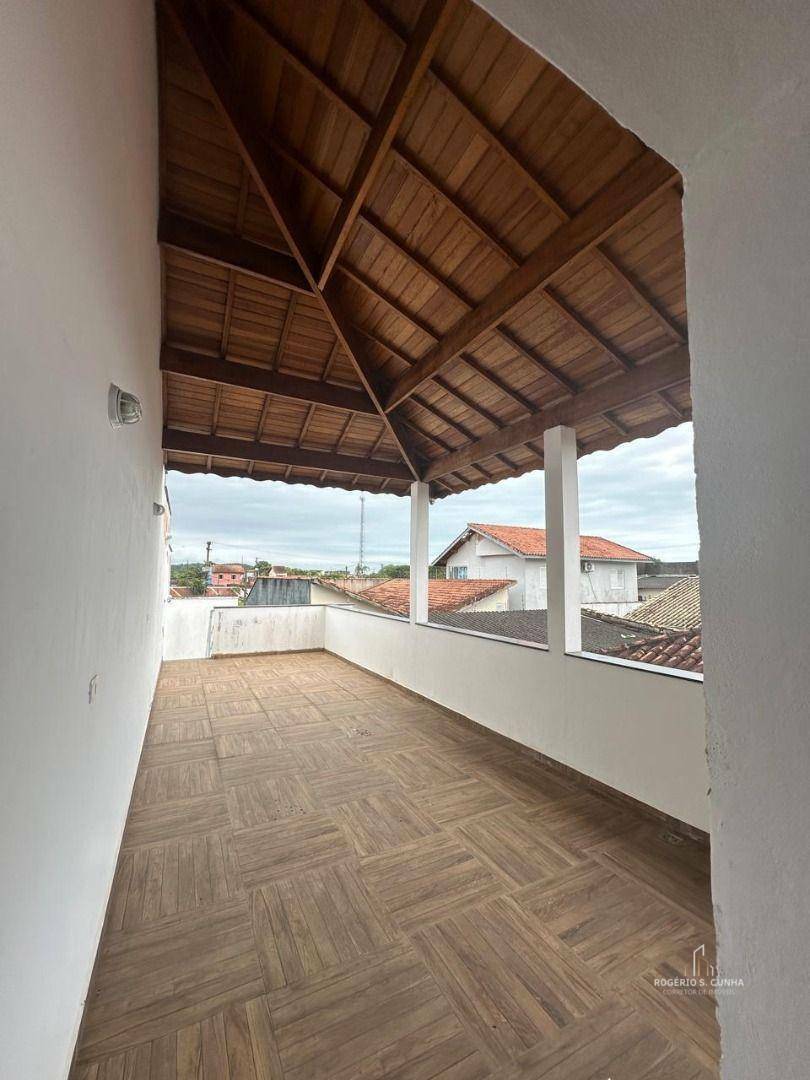 Casa à venda com 3 quartos, 140m² - Foto 27