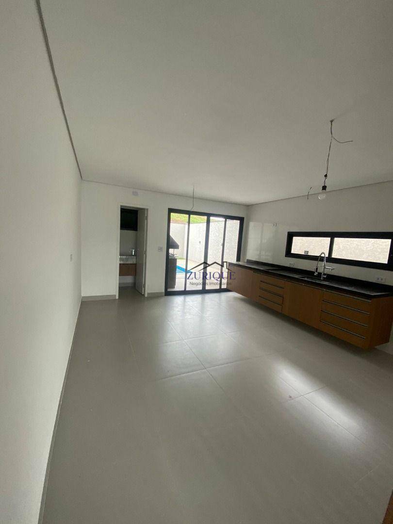 Sobrado à venda com 3 quartos, 159m² - Foto 5