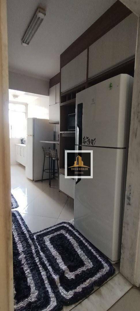 Apartamento à venda com 4 quartos, 102m² - Foto 5