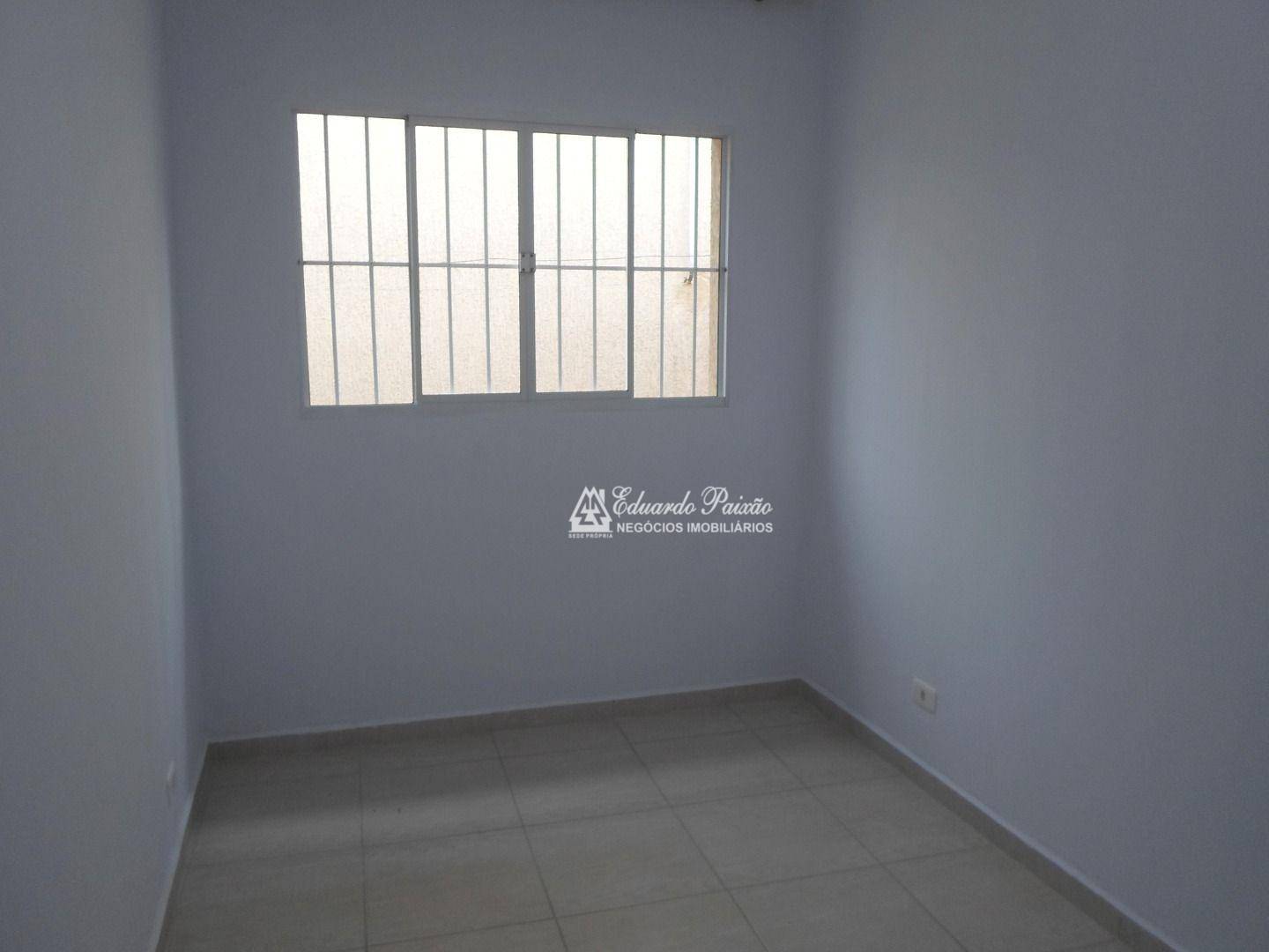 Sobrado à venda com 3 quartos, 240m² - Foto 44