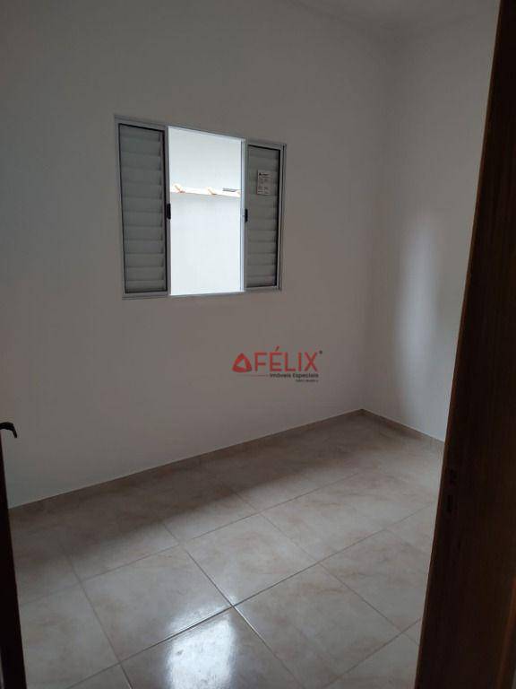 Casa à venda com 3 quartos, 82m² - Foto 10