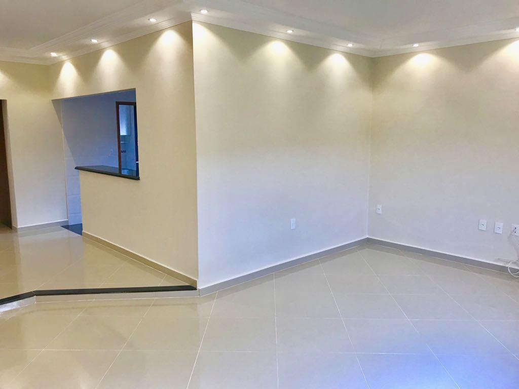 Casa de Condomínio à venda com 4 quartos, 500m² - Foto 5