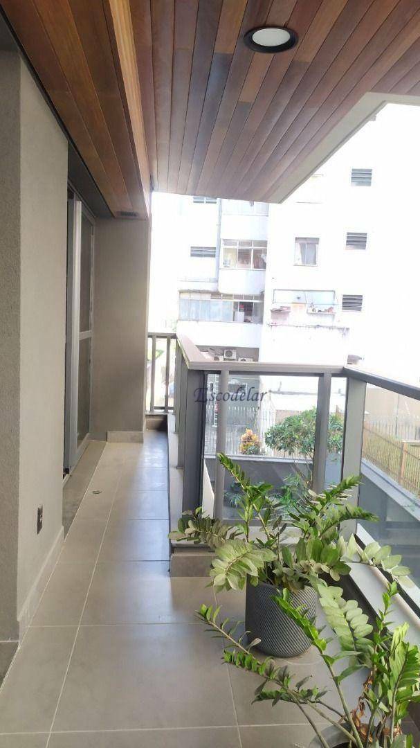 Apartamento à venda com 2 quartos, 100m² - Foto 15