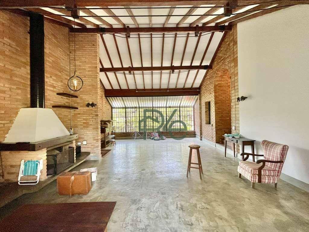 Casa de Condomínio à venda com 3 quartos, 450m² - Foto 10