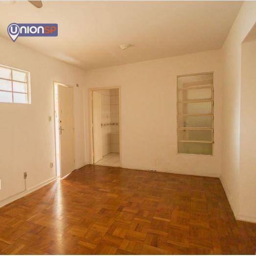 Apartamento à venda com 2 quartos, 65m² - Foto 2