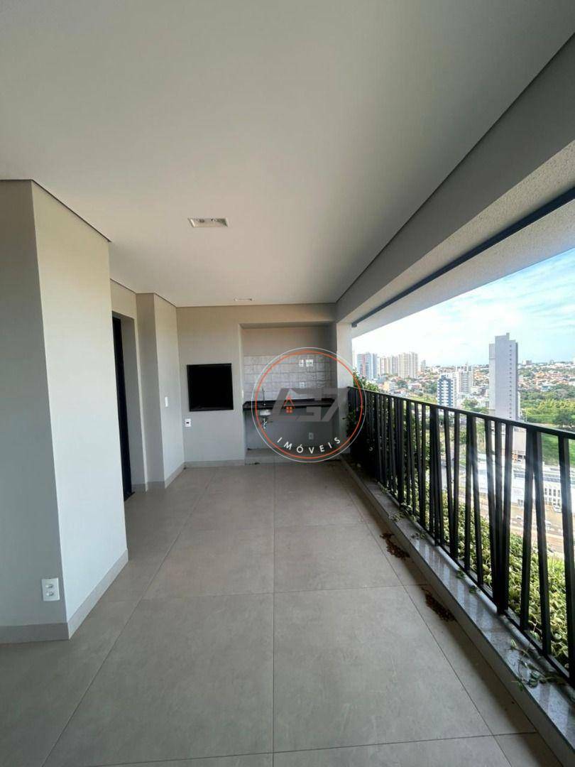 Apartamento à venda com 3 quartos, 200m² - Foto 4