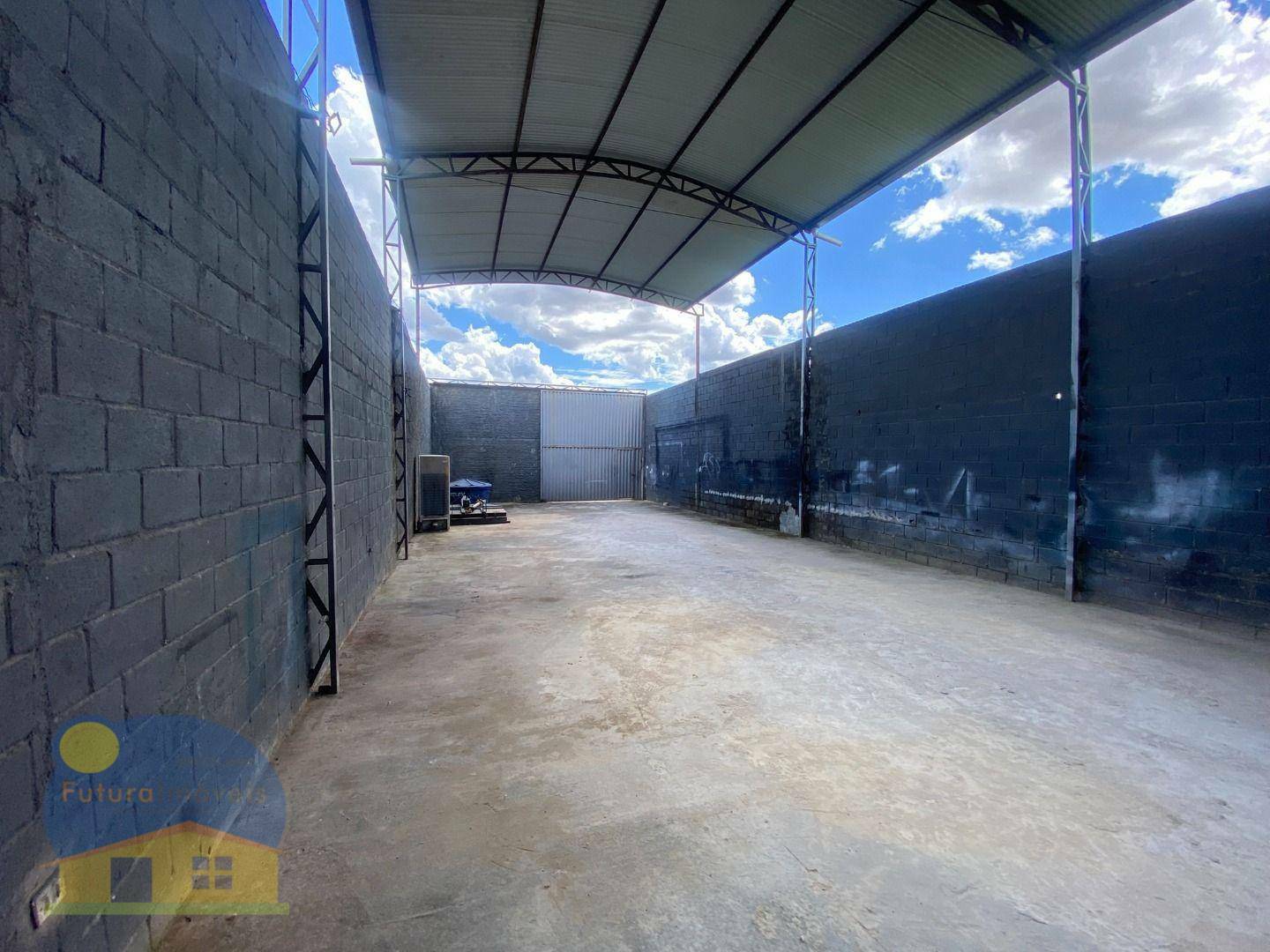 Depósito-Galpão-Armazém à venda e aluguel, 200m² - Foto 3