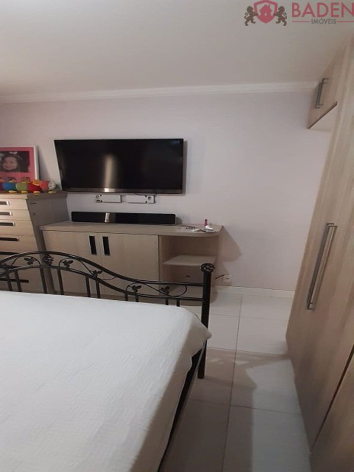 Apartamento à venda com 3 quartos, 140m² - Foto 34