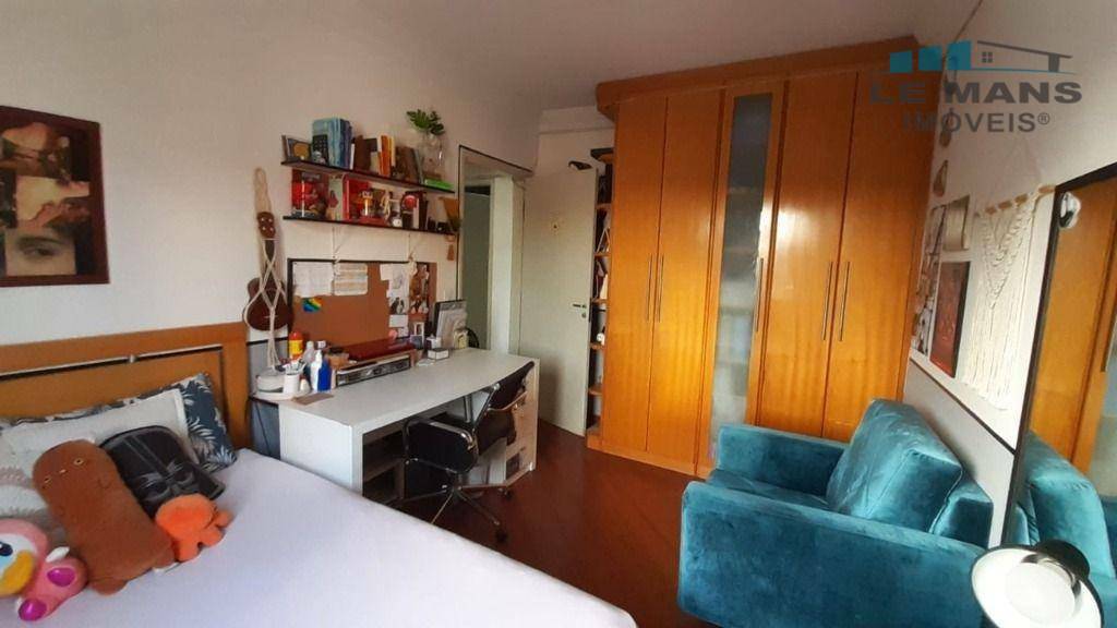 Apartamento à venda com 3 quartos, 134m² - Foto 12