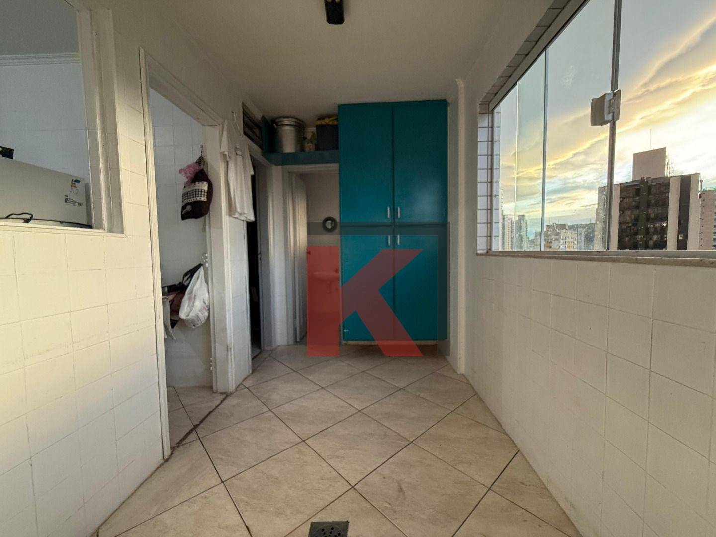 Apartamento à venda com 3 quartos, 175m² - Foto 18