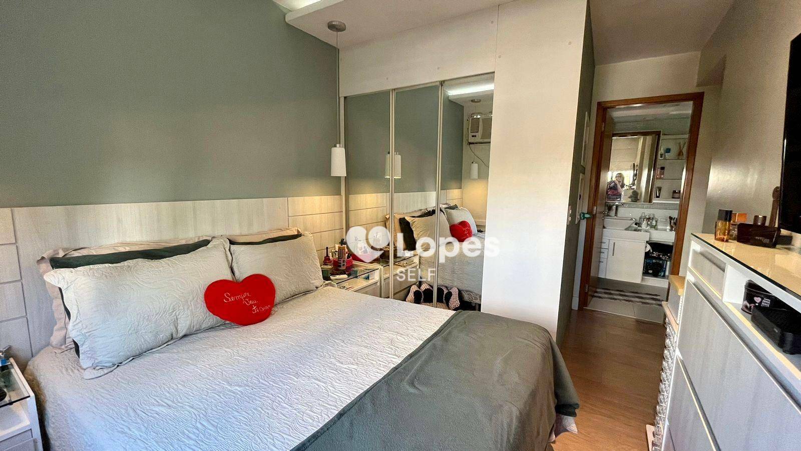 Apartamento à venda com 3 quartos, 149m² - Foto 7