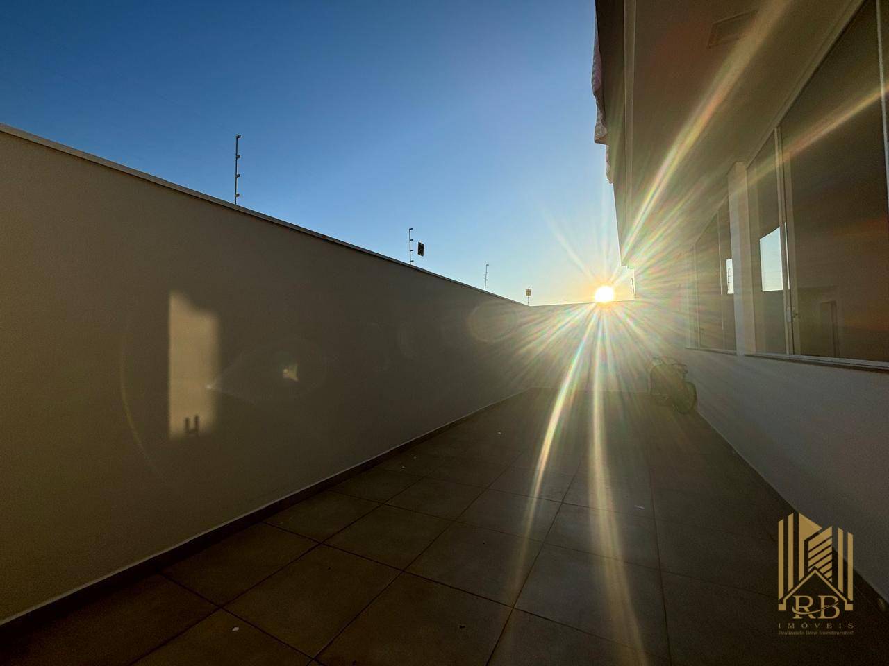 Casa à venda com 3 quartos, 320m² - Foto 26