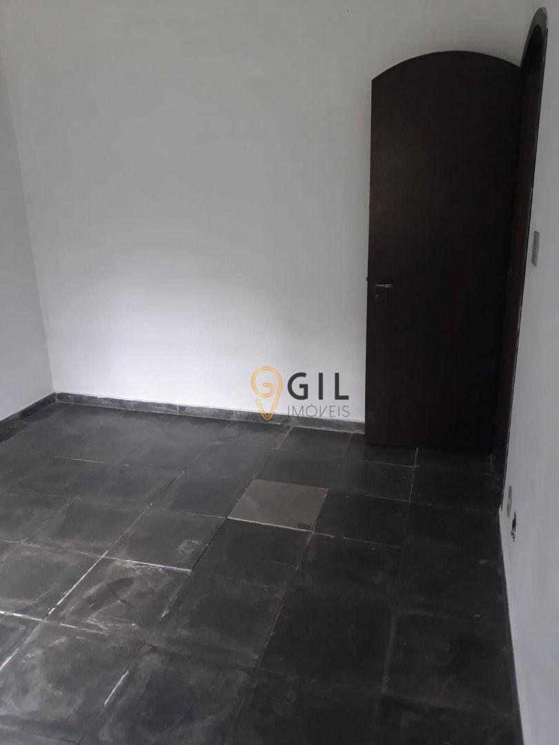 Chácara à venda com 4 quartos, 200m² - Foto 13